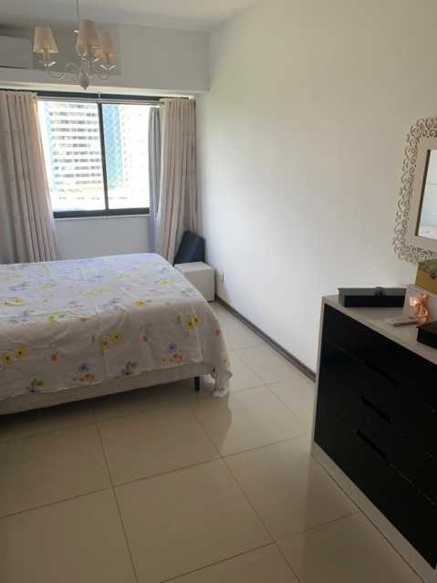 Apartamento à venda com 4 quartos, 188m² - Foto 6