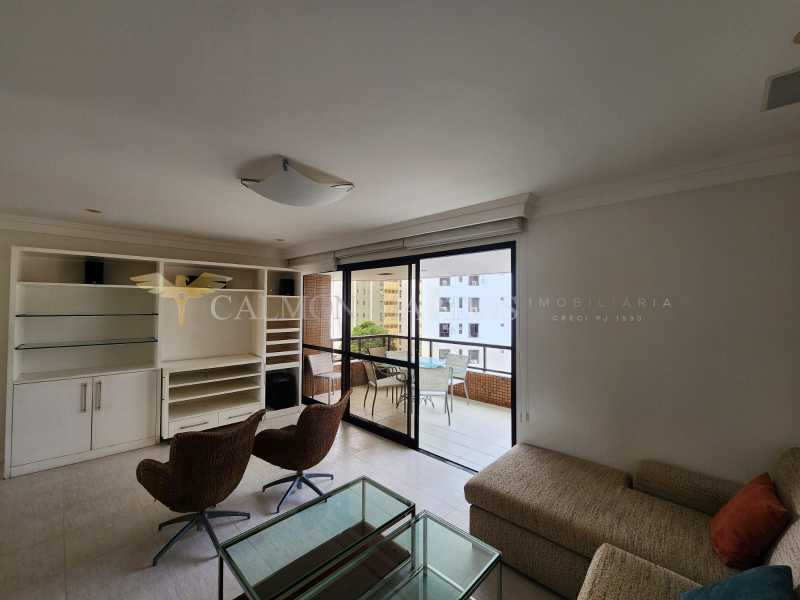 Apartamento à venda com 4 quartos, 170m² - Foto 1