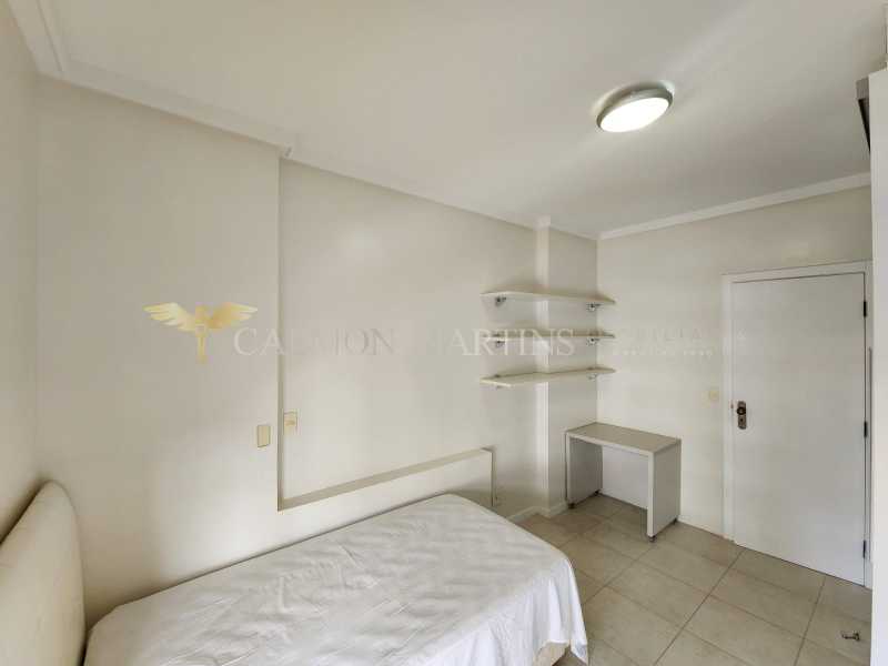 Apartamento à venda com 4 quartos, 170m² - Foto 7