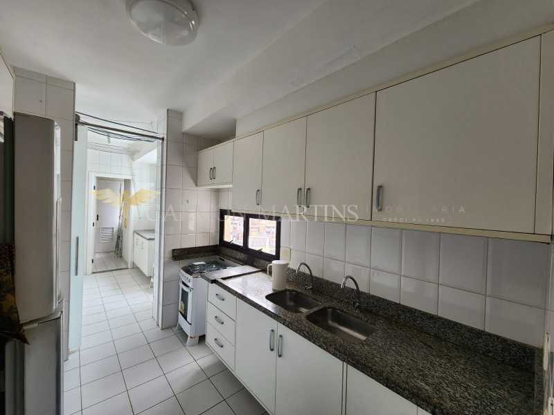 Apartamento à venda com 4 quartos, 170m² - Foto 13