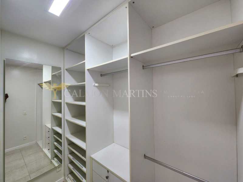 Apartamento à venda com 4 quartos, 170m² - Foto 17