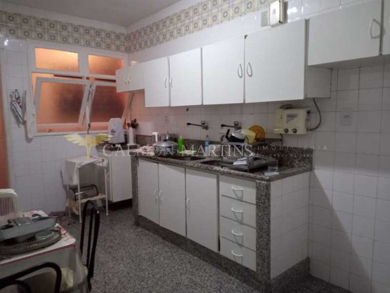 Apartamento à venda com 3 quartos, 170m² - Foto 8