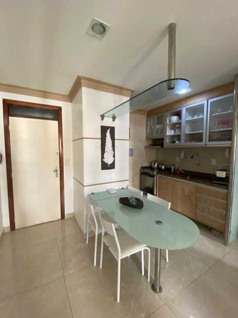 Cobertura à venda com 2 quartos, 88m² - Foto 9