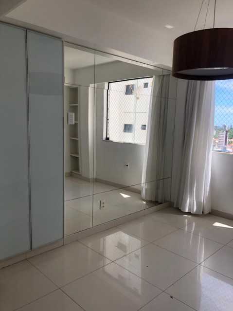 Apartamento à venda com 3 quartos, 100m² - Foto 3