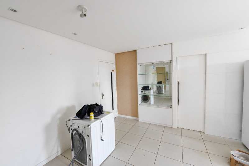 Apartamento à venda com 2 quartos, 71m² - Foto 13