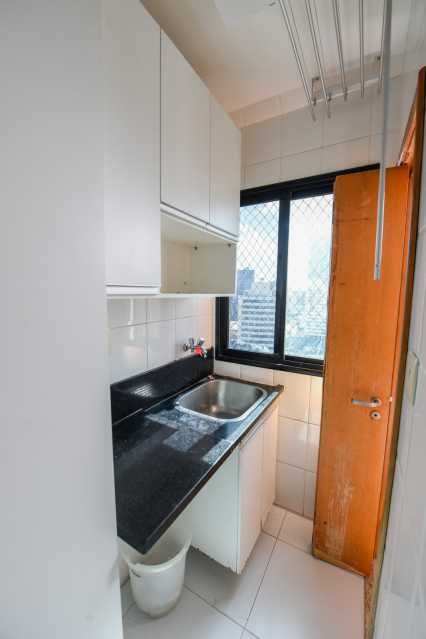 Apartamento à venda com 2 quartos, 71m² - Foto 15