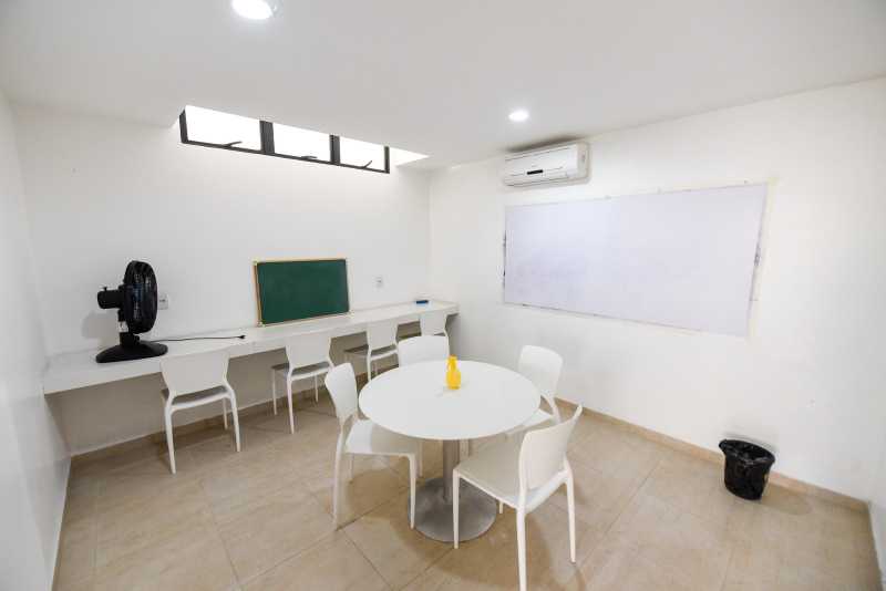 Apartamento à venda com 2 quartos, 71m² - Foto 21