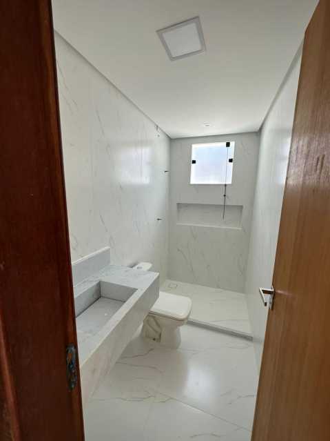 Casa de Condomínio à venda com 4 quartos, 280m² - Foto 8