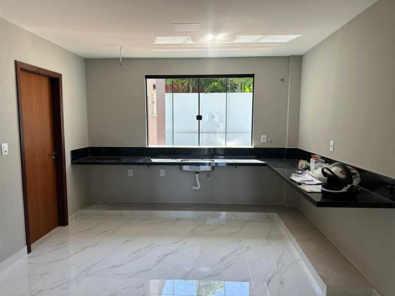 Casa de Condomínio à venda com 4 quartos, 280m² - Foto 13