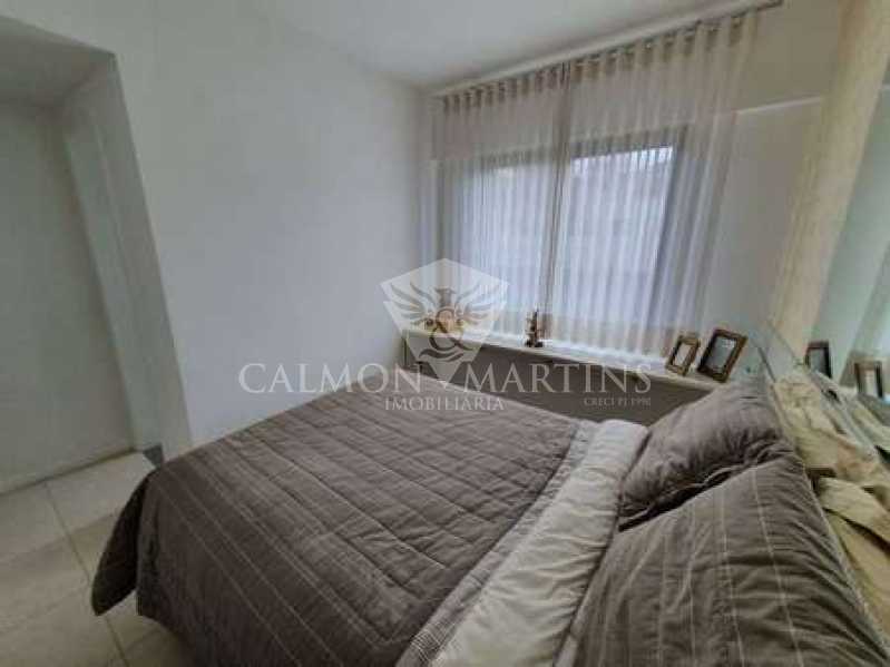 Apartamento à venda com 2 quartos, 54m² - Foto 18