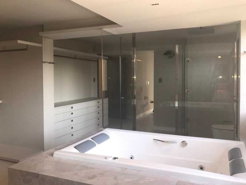 Apartamento à venda com 3 quartos, 234m² - Foto 13