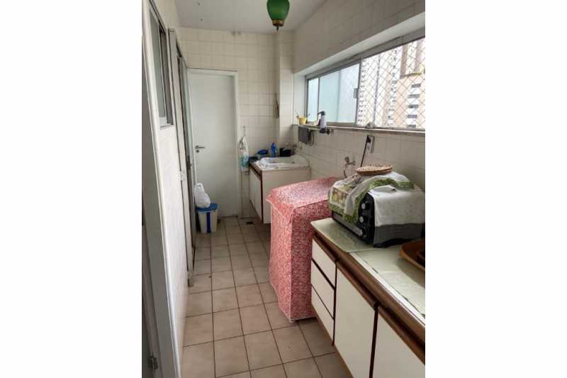 Apartamento à venda com 4 quartos, 140m² - Foto 16