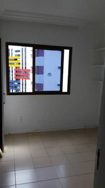 Apartamento à venda com 2 quartos, 74m² - Foto 9