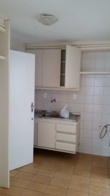 Apartamento à venda com 2 quartos, 74m² - Foto 10