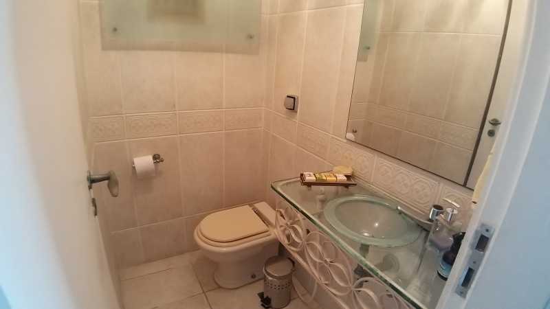 Apartamento à venda com 4 quartos, 190m² - Foto 6