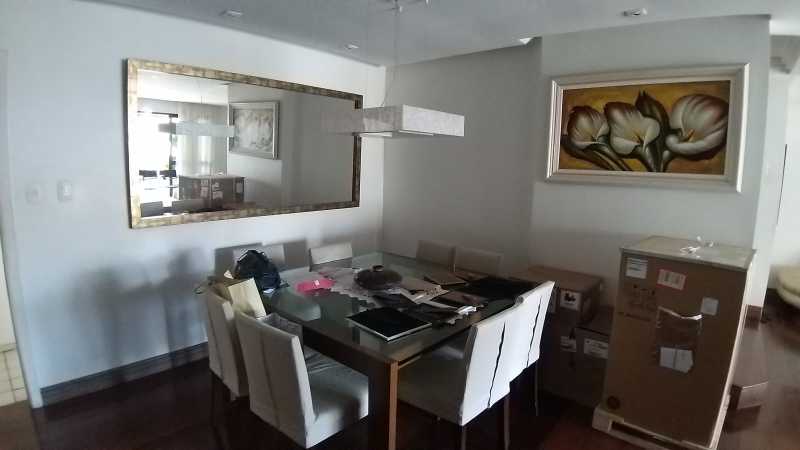 Apartamento à venda com 4 quartos, 190m² - Foto 10