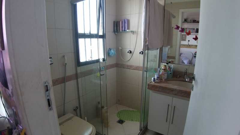 Apartamento à venda com 4 quartos, 190m² - Foto 23