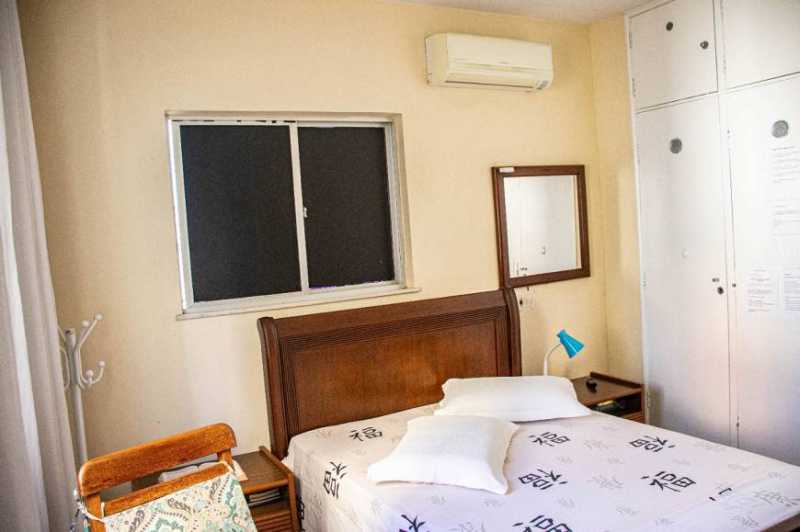 Apartamento à venda com 3 quartos, 144m² - Foto 6