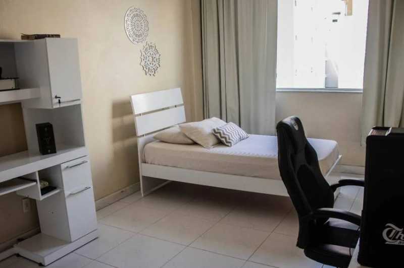 Apartamento à venda com 3 quartos, 144m² - Foto 18