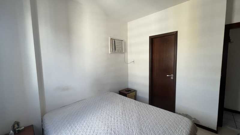 Apartamento à venda com 2 quartos, 70m² - Foto 15