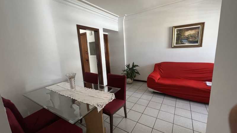 Apartamento à venda com 2 quartos, 70m² - Foto 5