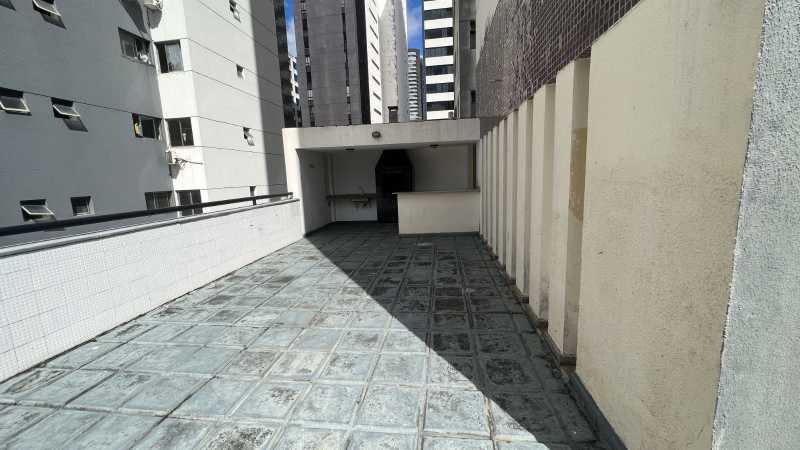 Apartamento à venda com 2 quartos, 70m² - Foto 26