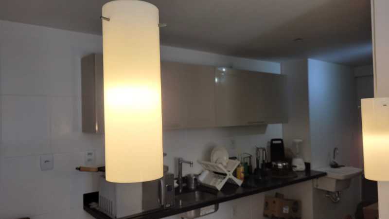 Apartamento à venda com 1 quarto, 65m² - Foto 7