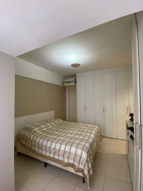 Apartamento à venda com 3 quartos, 132m² - Foto 6