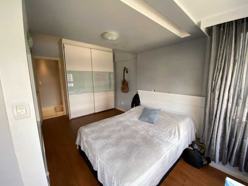 Apartamento à venda com 3 quartos, 132m² - Foto 7