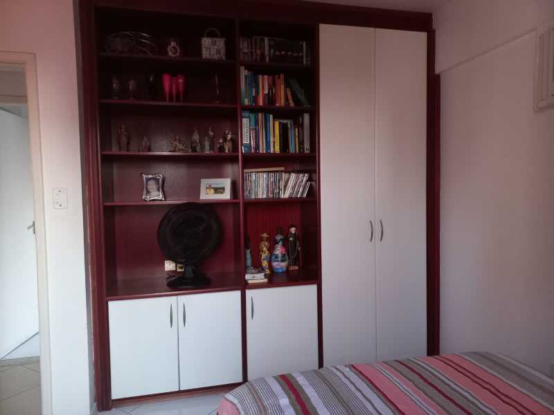 Apartamento à venda com 3 quartos, 122m² - Foto 6