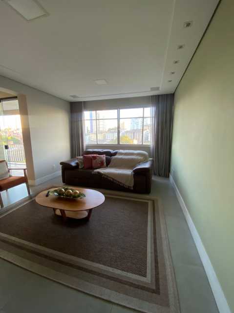 Apartamento, 3 quartos, 215 m² - Foto 3