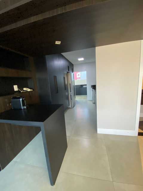 Apartamento, 3 quartos, 215 m² - Foto 6