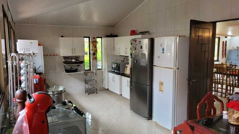 Casa de Condomínio à venda com 5 quartos, 400m² - Foto 22