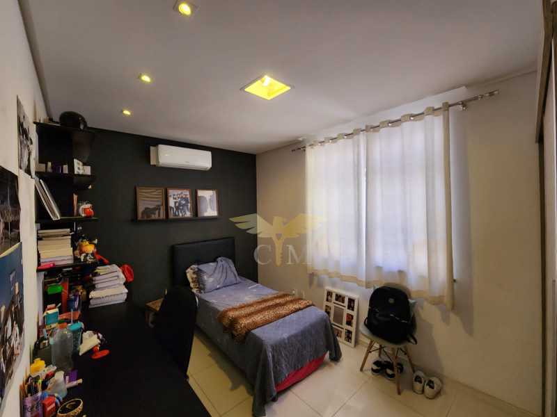 Apartamento à venda com 4 quartos, 202m² - Foto 14