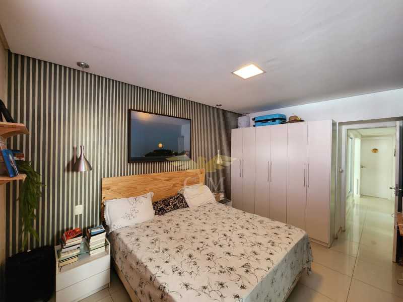 Apartamento à venda com 4 quartos, 202m² - Foto 9