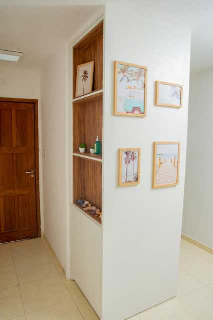 Apartamento à venda com 2 quartos, 68m² - Foto 5