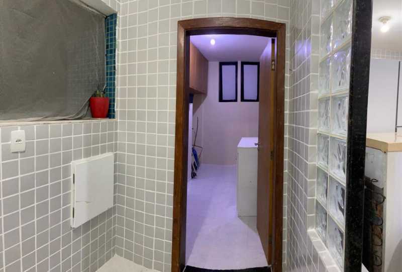 Apartamento à venda com 4 quartos, 188m² - Foto 21