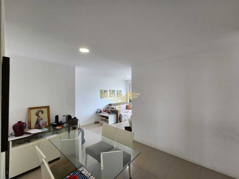 Apartamento à venda com 3 quartos, 85m² - Foto 4