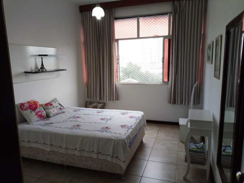 Apartamento à venda com 3 quartos, 90m² - Foto 3