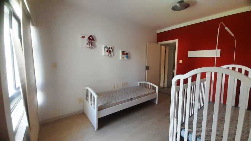 Apartamento à venda com 4 quartos, 202m² - Foto 6