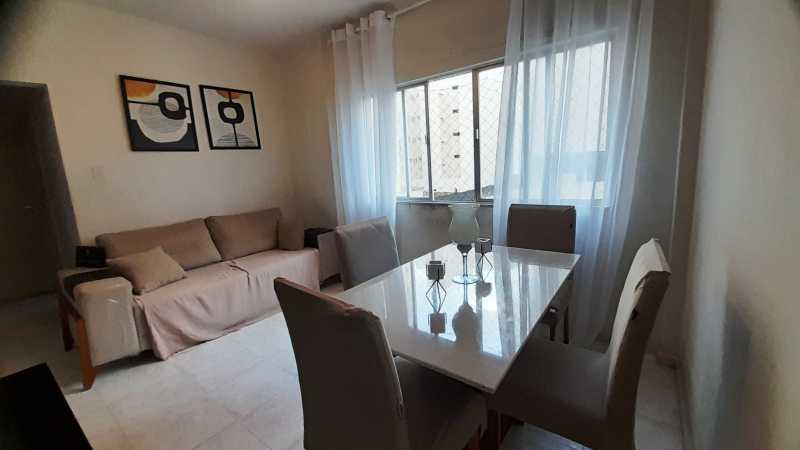 Apartamento à venda com 2 quartos, 75m² - Foto 1