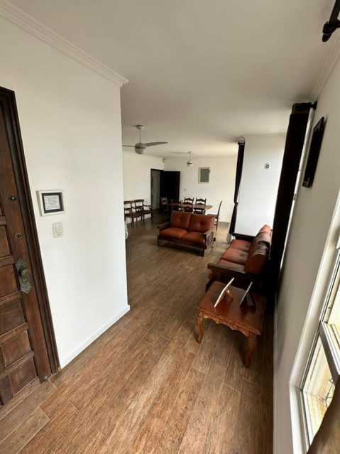 Apartamento à venda com 3 quartos, 132m² - Foto 5