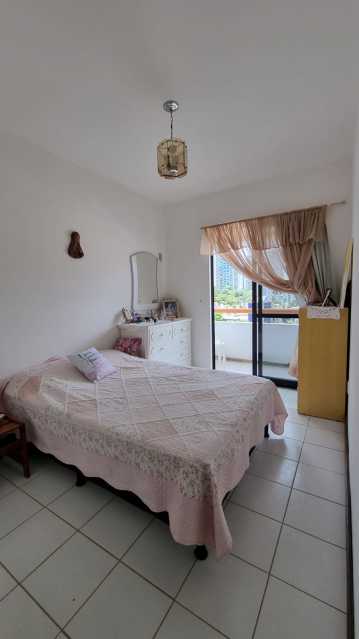 Apartamento à venda com 2 quartos, 67m² - Foto 11