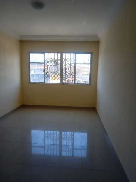 Apartamento à venda com 2 quartos, 74m² - Foto 2