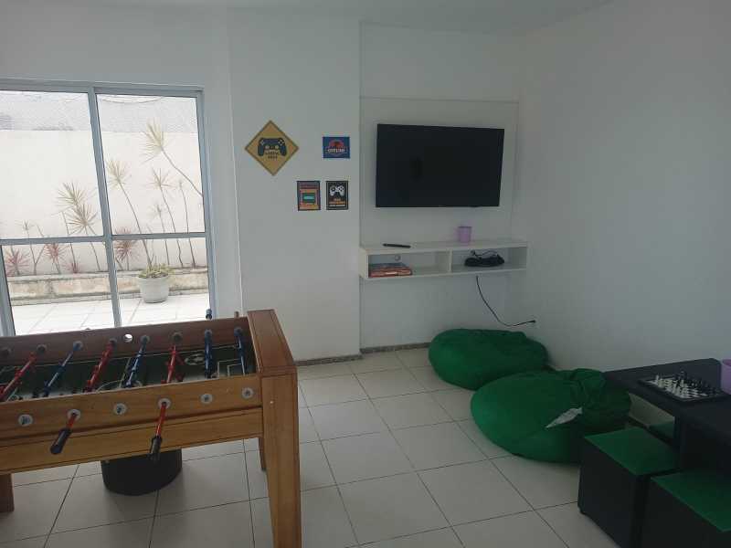 Apartamento à venda com 2 quartos, 64m² - Foto 11