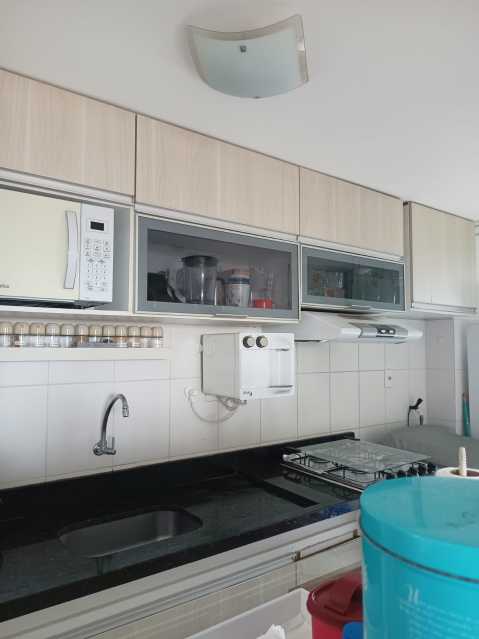 Apartamento à venda com 2 quartos, 64m² - Foto 10