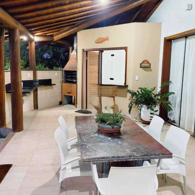 Casa de Condomínio à venda com 4 quartos, 380m² - Foto 13