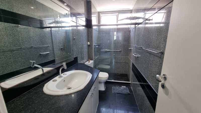 Apartamento para alugar com 3 quartos, 119m² - Foto 5