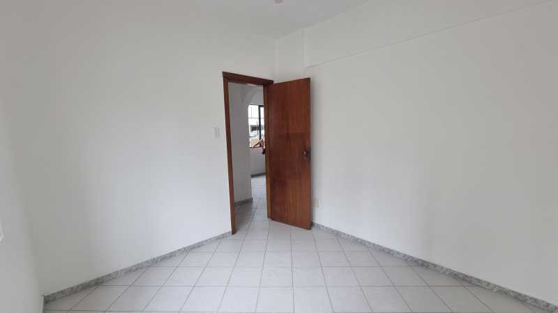 Apartamento à venda com 2 quartos, 63m² - Foto 12