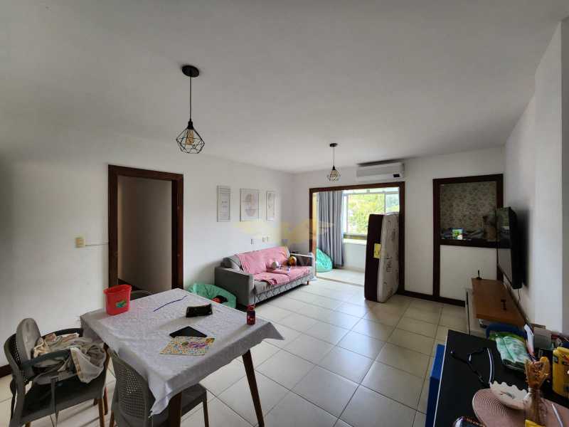 Apartamento à venda com 3 quartos, 98m² - Foto 1